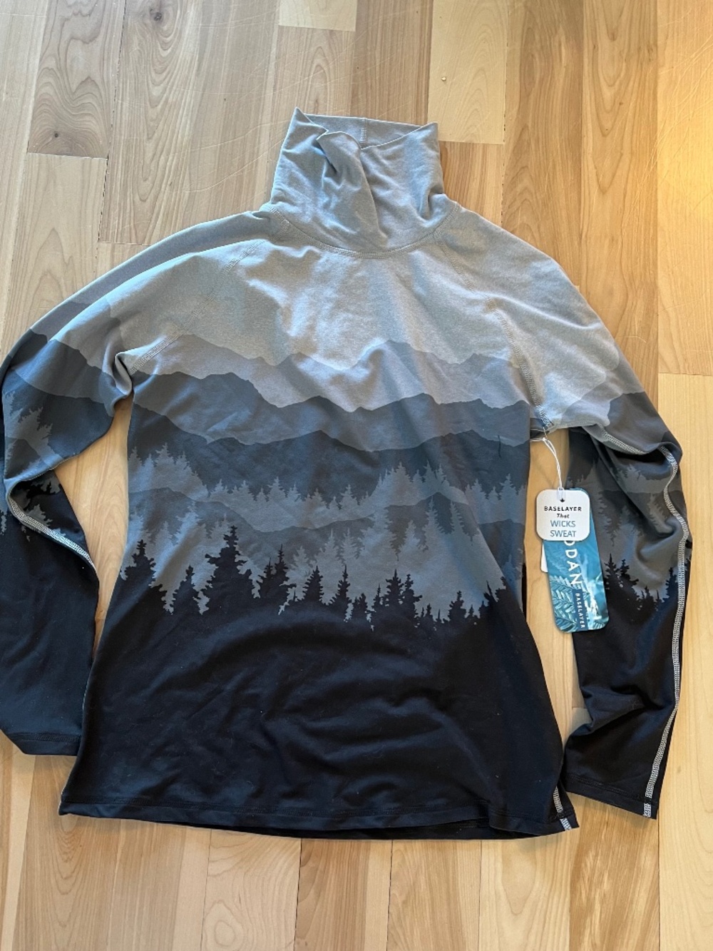 Kyodan Grey to Black Mountain Forest Turtleneck Top